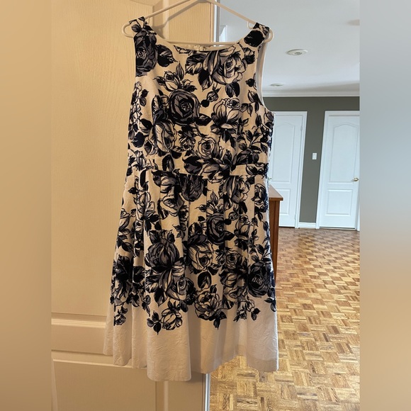 Blue and White Floral Dress - Picture 1 of 3